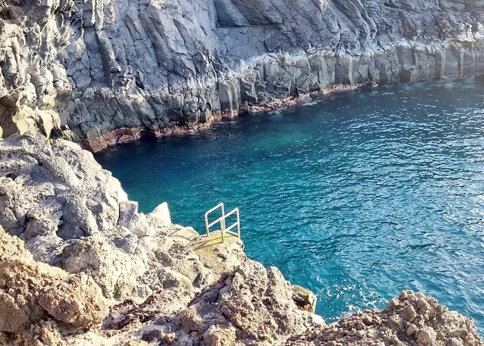 'dos Sirenas' Oceanfront 公寓