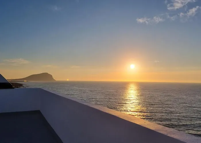 'dos Sirenas' Oceanfront